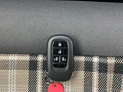 Honda N-BOX Joy