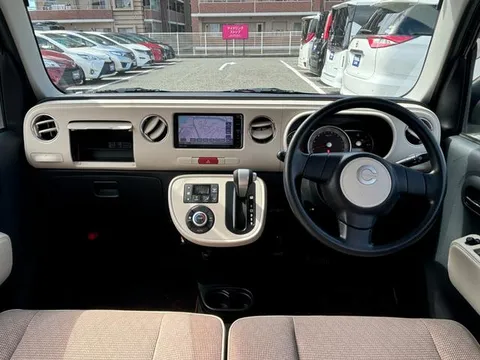 Daihatsu Mira Cocoa