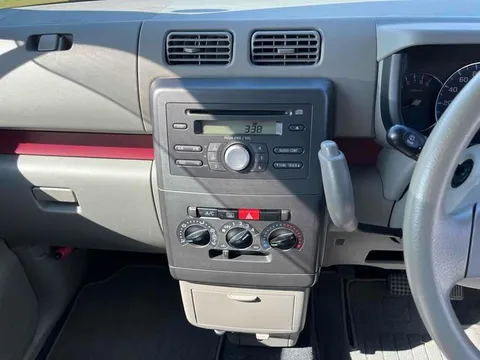 Toyota Pixis Space