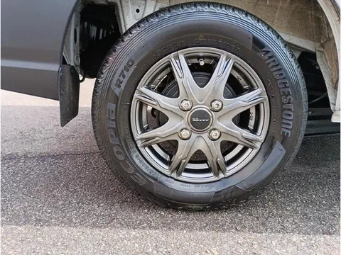 Toyota Pixis Van