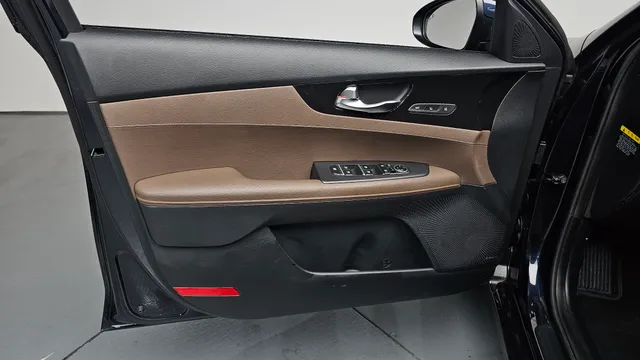 Kia Cerato (K3)