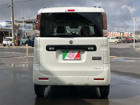 Suzuki Spacia Base