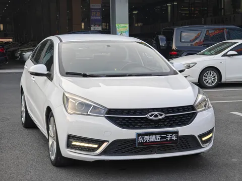 Chery Arrizo 5