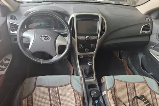 BYD F3