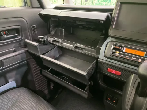 Suzuki Spacia Base