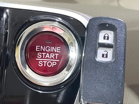 Honda N-BOX Slash