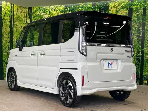 Suzuki Spacia Custom