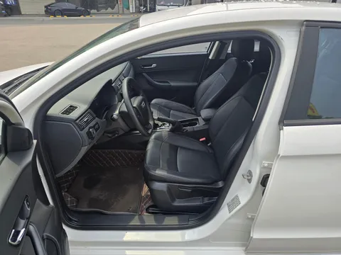 Qoros 3
