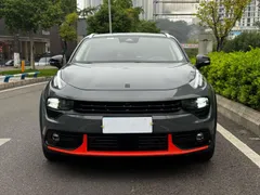Lynk & Co 02