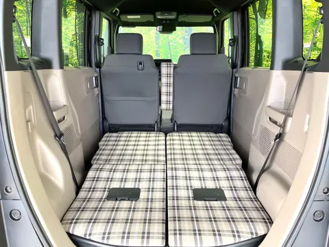 Honda N-BOX Joy