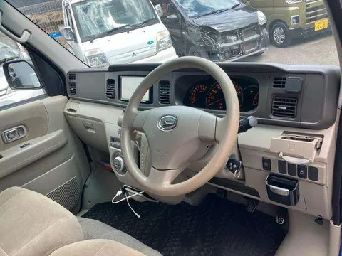 Daihatsu Atrai Wagon