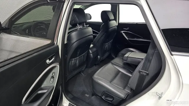 Hyundai Grand Santa Fe (Maxcruz)