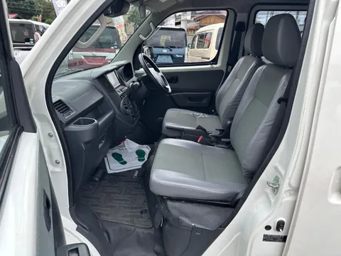 Toyota TownAce Van
