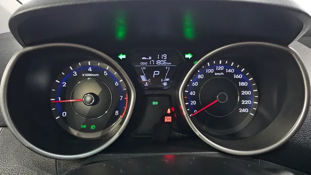 Hyundai Elantra (Avante)