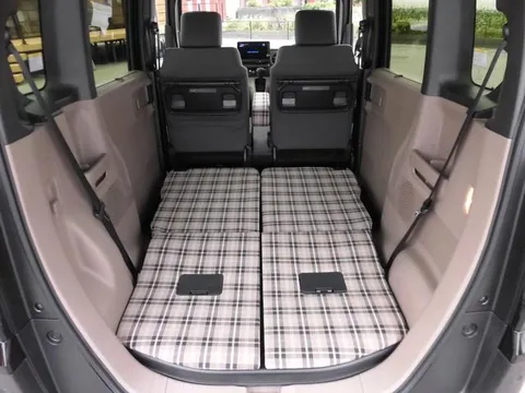 Honda N-BOX Joy