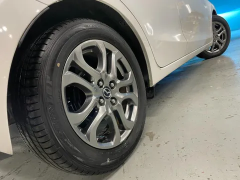 Mazda Mazda2 (Demio)
