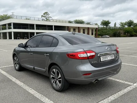 Renault SM3