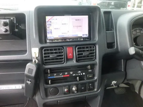 Nissan Clipper Truck