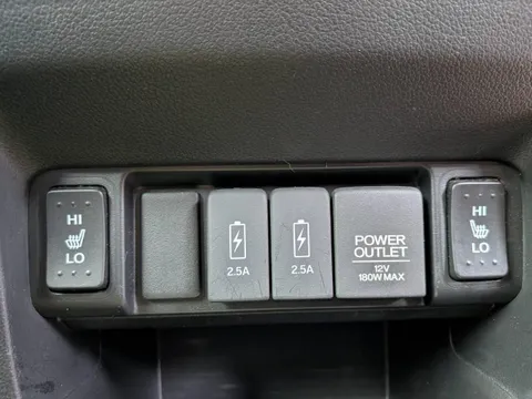 Honda N-BOX Slash