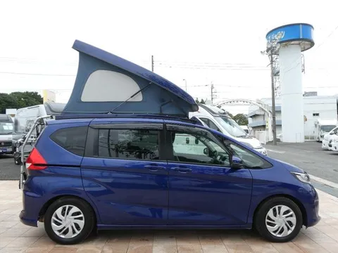 Honda Freed Plus