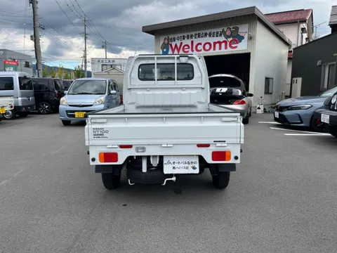 Nissan Clipper Truck
