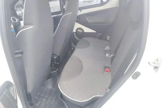 BYD F0