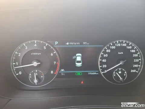 Genesis G90 (EQ900)