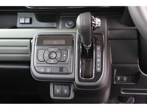 Suzuki Spacia Gear