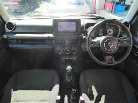 Suzuki Jimny Sierra