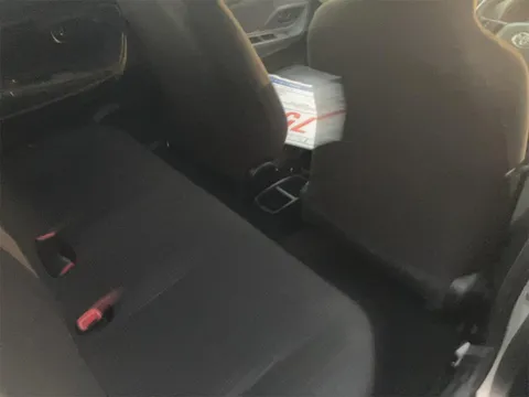 Toyota Yaris (Vitz)