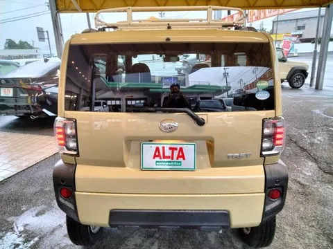 Daihatsu Taft