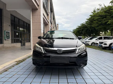 BYD F3