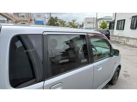 Nissan Otti