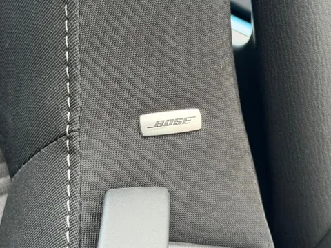 Mazda MX-5 (Roadster)