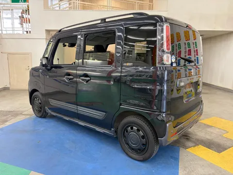 Suzuki Spacia Gear