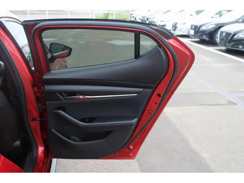 Mazda MAZDA3 Fastback