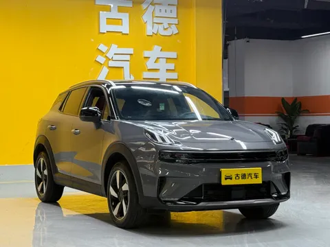 Lynk & Co Lynk & Co 06
