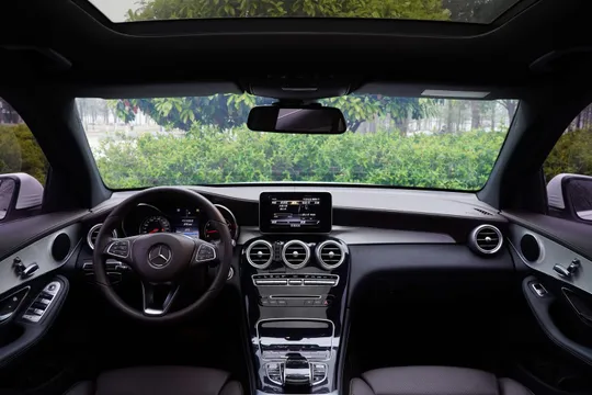 Mercedes-Benz Mercedes-Benz GLC