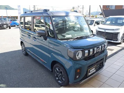 Suzuki Spacia Gear