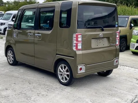 Daihatsu Wake