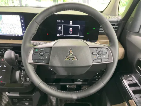 Mitsubishi Delica Mini