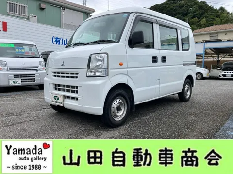 Mitsubishi Minicab Van