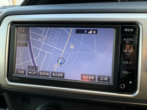 Toyota Yaris (Vitz)