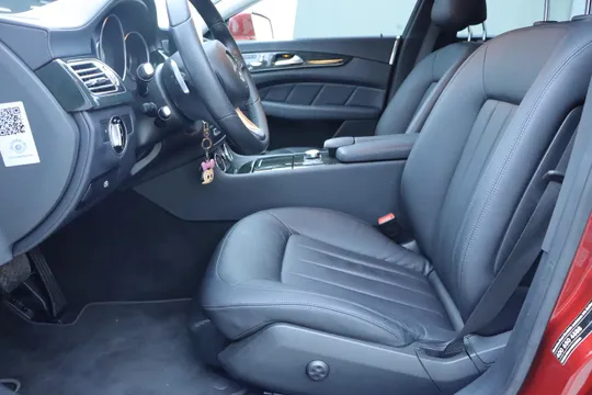 Mercedes-Benz Mercedes-Benz CLS