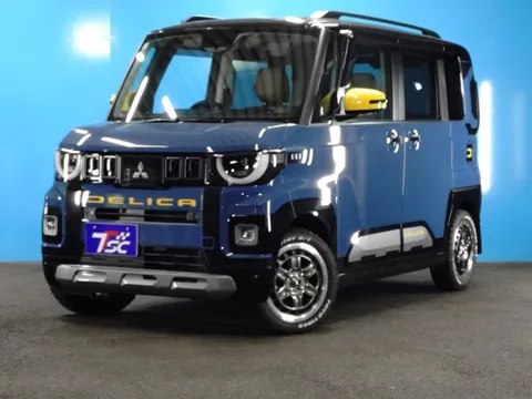 Mitsubishi Delica Mini