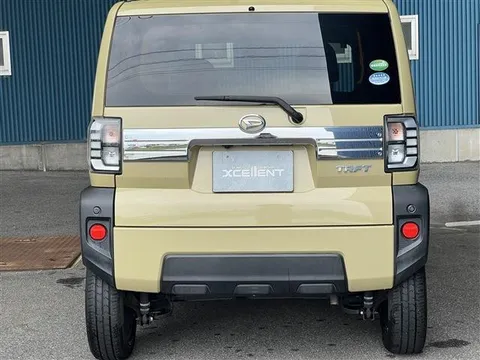 Daihatsu Taft