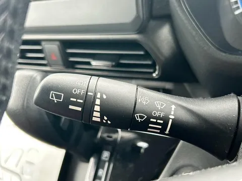 Mitsubishi eK X Space