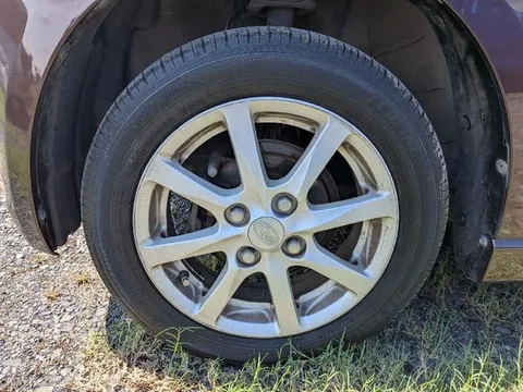 Subaru Lucra