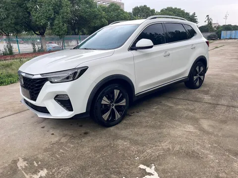 Roewe RX5