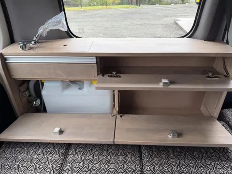 Toyota TownAce Van